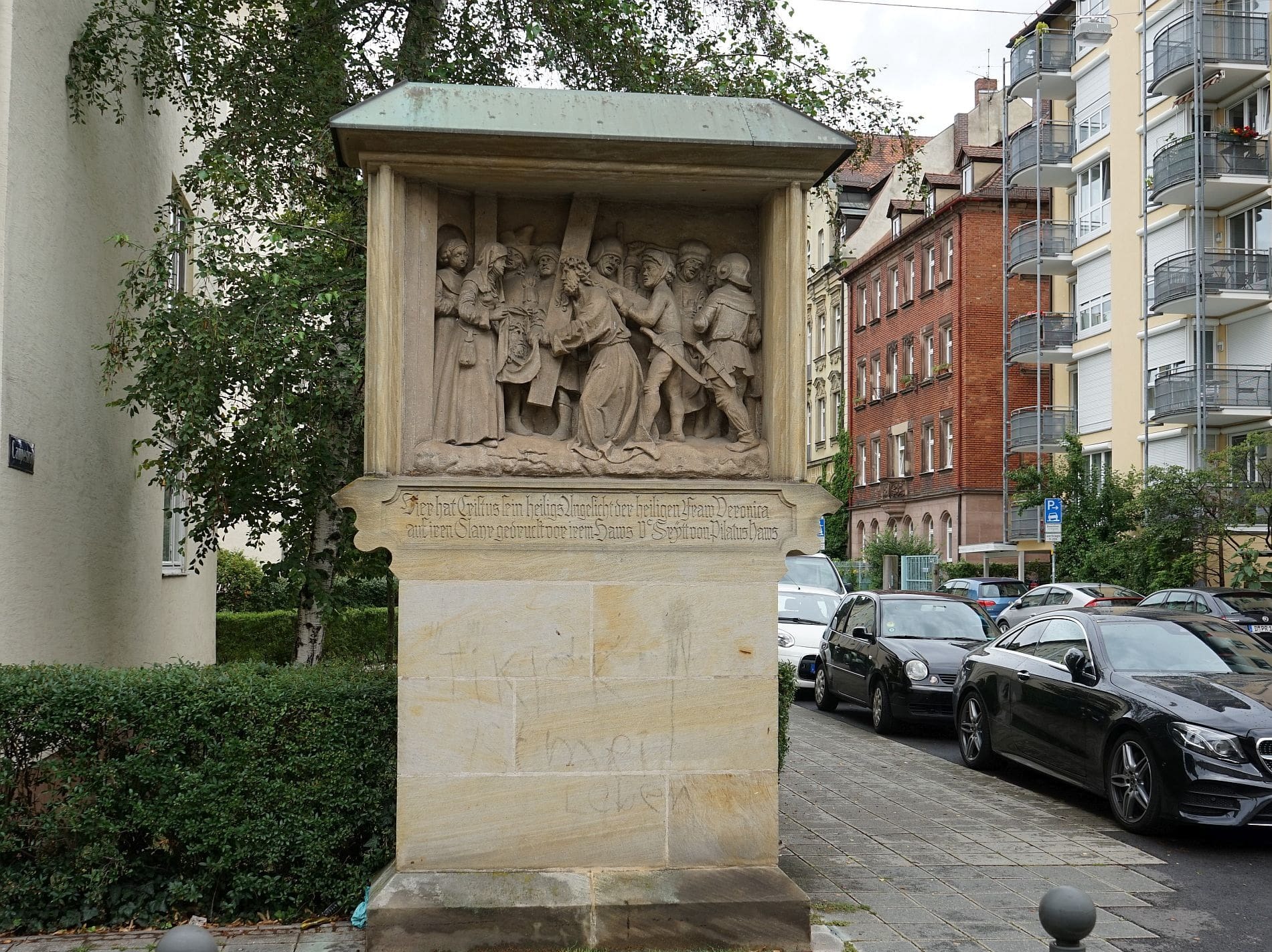 Kreuzwegstation von Adam Kraft im Nürnberger St.Johannis (Foto: Autor) Kreuzwegstation von Adam Kraft im Nürnberger St.Johannis (Foto: Autor)