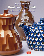 Bunzlauer Keramik im Germanischen Nationalmuseum VERGRIFFEN. Abrufbar in der Digitalen Bibliothek unter http://dlib.gnm.de/item/4JkNUR055_58/html