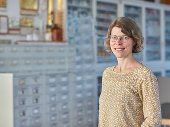 Dr. Beate Fücker, Restauratorin für Gemälde und Skulptur am GNM